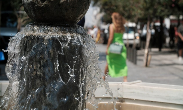 Καιρός: Επιστροφή στα 40άρια - Ανεβαίνει η θερμοκρασία