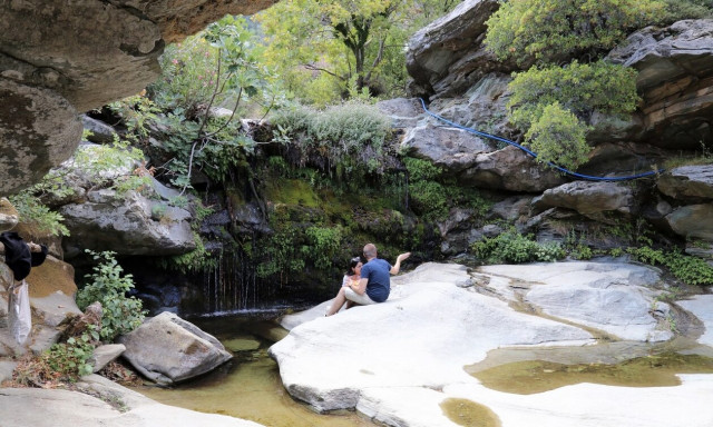 Καταρράκτες Πυθάρας: Στον Νεραϊδότοπο της Άνδρου