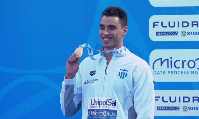 Ευρωπαϊκό Πρωτάθλημα Υγρού Στίβου: Η απονομή στον Χρήστου - Η ελληνική σημαία στον υψηλότερο ιστό