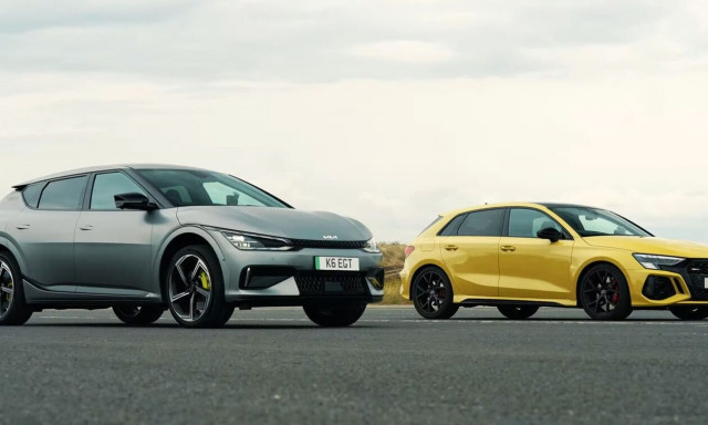 Πώς εξελίσσεται η κόντρα του ηλεκτρικού Kia EV6 GT και του Audi RS 3;