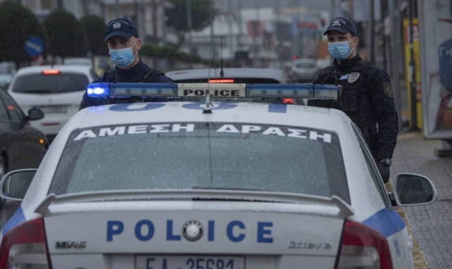 Χαλάνδρι: Ελεύθεροι με περιοριστικούς όρους οι γονείς της 8χρονης που πέθανε από θερμοπληξία