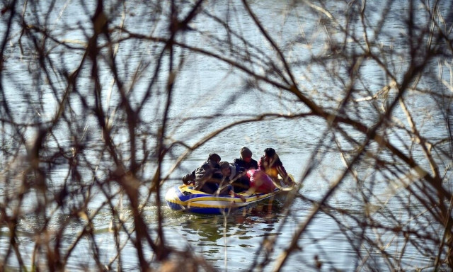 ΠΑΣΟΚ - ΚΙΝΑΛ: Στη Βουλή θα συζητηθεί ο εντοπισμός των 38 μεταναστών στον Έβρο