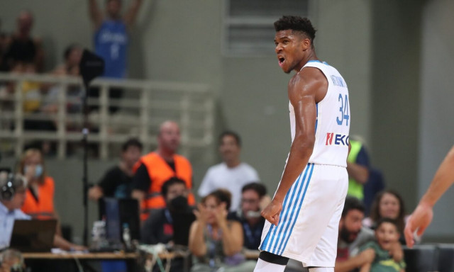 Σερβία - Ελλάδα: «Τρέλα» για τη μονομαχία Αντετοκούνμπο - Γιόκιτς – Πουλήθηκαν 10.000 εισιτήρια