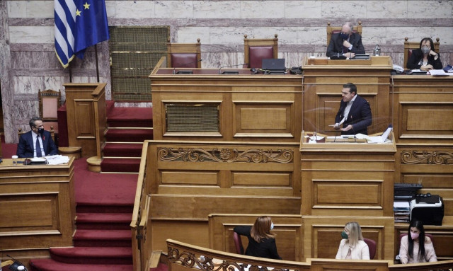 Η δύσκολη εβδομάδα που έρχεται στη Βουλή: Φόβοι εκτροχιασμού της πολιτικής ομαλότητας