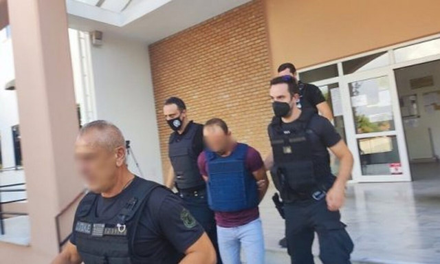 Δολοφονία στην Άρτα: «Με κακοποιούσε», λέει η 36χρονη – «Την αγαπούσα» απαντά ο 29χρονος