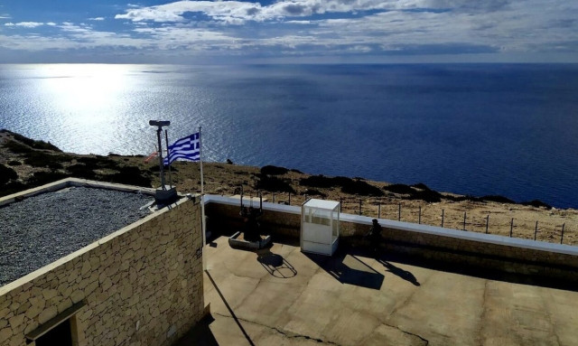 Από τη Γαύδο στην Κρήτη για να πάνε στο Γυμνάσιο - Πρόταση για οικονομικό βοήθημα σε δύο μαθητές