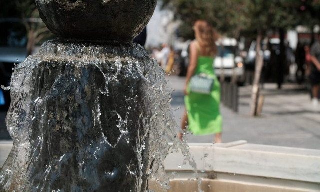 Καιρός: «Καυτή» Παρασκευή με 40αρια - Η περιοχές που χτύπησε κόκκινο ο υδράργυρος