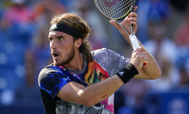 Τσιτσιπάς - Ίσνερ 2-1: Νίκη-πρόκριση για τον Έλληνα πρωταθλητή - Στα ημιτελικά με Μεντβέντεφ (video)