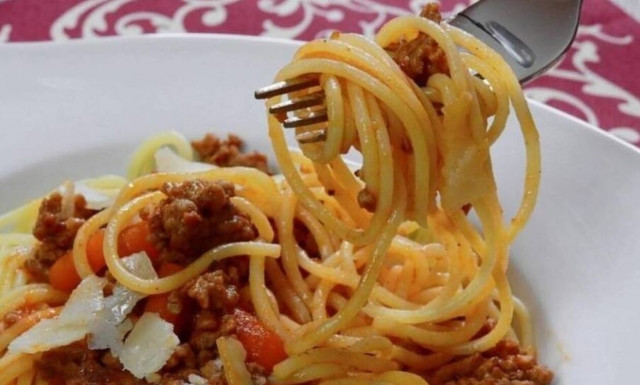 Influencer δίνει έξι λόγους για τους οποίους οι Ιταλοί δεν παχαίνουν, ενώ τρώνε πολλά ζυμαρικά