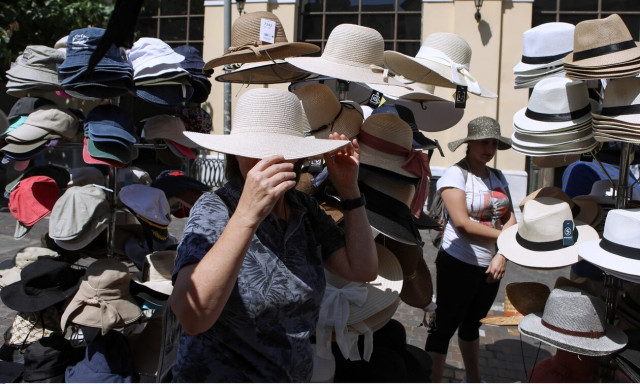 Σε δύο φάσεις τα μέτρα που θα ανακοινωθούν στη ΔΕΘ – Στόχος η ενεργειακή κρίση και η ακρίβεια