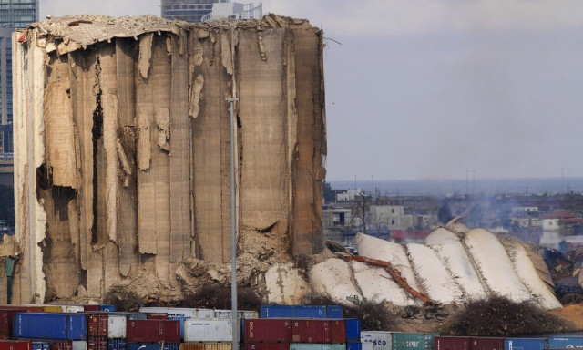 Λίβανος: Κατέρρευσε νέο τμήμα των σιλό αποθήκευσης στο λιμάνι της Βηρυτού 