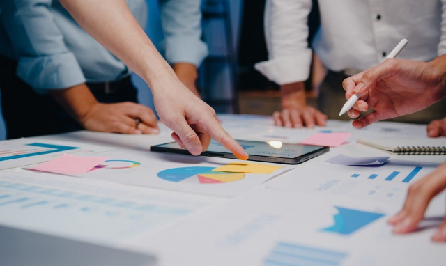 Πώς αναμένεται να διαμορφωθεί η «αρένα» της αγοράς εργασίας μέχρι το 2030