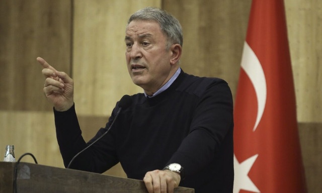 Χουλουσί Ακάρ: Ελπίζουμε να μην κάνει τίποτα κακό η Ελλάδα – Προστατεύουμε το Abdulhamid Han