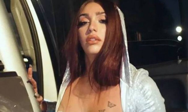 Λούρδη: Η κόρη της Μαντόνα έκανε το ντεμπούτο της στη μουσική - To προκλητικό βίντεο κλιπ