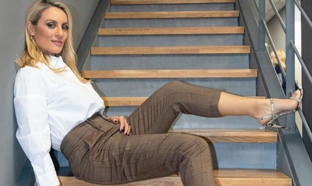 Ελεονώρα Μελέτη: Οι φωτογραφίες που την τράβηξε κρυφά ο άντρας της στις διακοπές