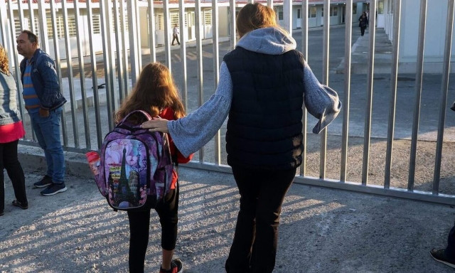 Παιδίατροι: Κίνδυνος για αύξηση των αναπνευστικών λοιμώξων και της γρίπης στα σχολεία