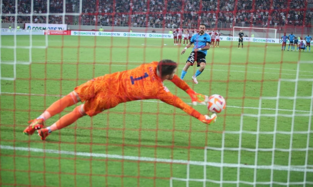 «Θρίλερ» στο Καραϊσκάκη - Ο Βατσλίκ έστειλε τον Ολυμπιακό στους ομίλους του Europa League (video)