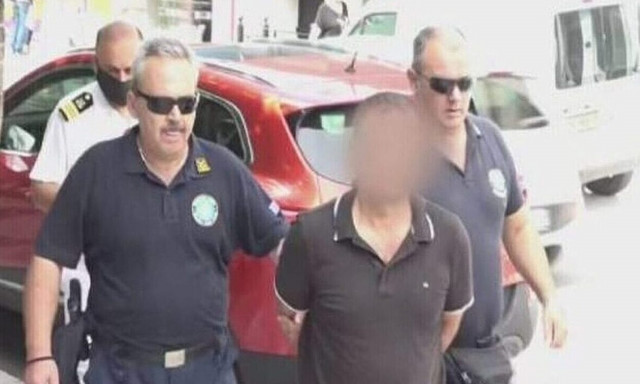 Πνιγμός 6χρονης στη Κόρινθο: Σε κλίμα οδύνης η κηδεία της - «Πρέπει να ανοίξουν τα στόματα»