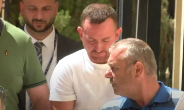 Διπλό φονικό στην Αίγινα: Πώς οι συγγενείς «μαρτύρησαν» τον δράστη - Τα εμπόδια που έβαλε η Αλβανία