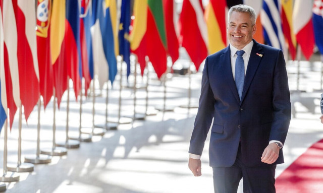 «Να σταματήσουμε την τρέλα στις αγορές ενέργειας» καλεί την ΕΕ ο Αυστριακός Καγκελάριος