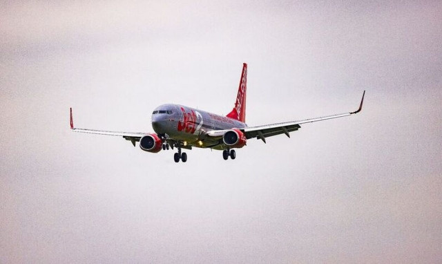 Τρόμος σε πτήση από το Μπέρμιγχαμ: Ο πιλότος λιποθύμησε στα 30.000 πόδια