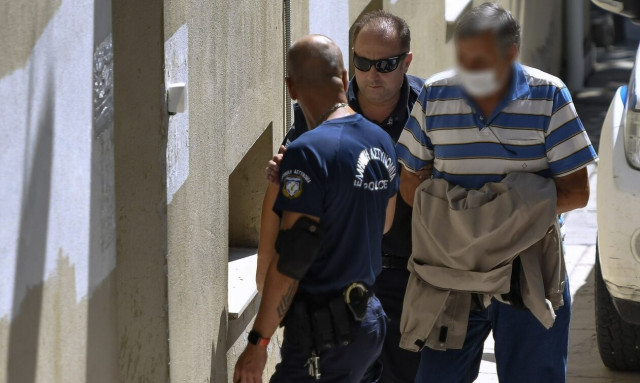 Δήμος Ζίτσας: Παύθηκε από τα καθήκοντά του ο αντιδήμαρχος για την κακοποίηση του γαϊδουριού