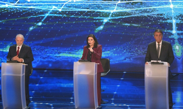 Βραζιλία: Υψηλοί τόνοι και προσβολές στο πρώτο ντιμπέιτ Μπολσονάρο και Λούλα