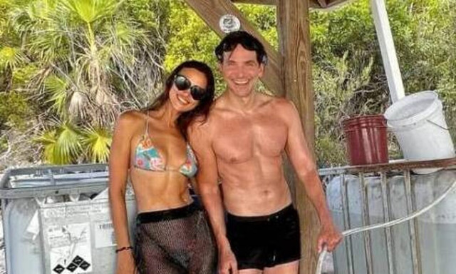 Ιρίνα Σέικ - Μπράντλεϊ Κούπερ: Οι κοινές διακοπές στις Μπαχάμες και οι φήμες για επανασύνδεση (pics)