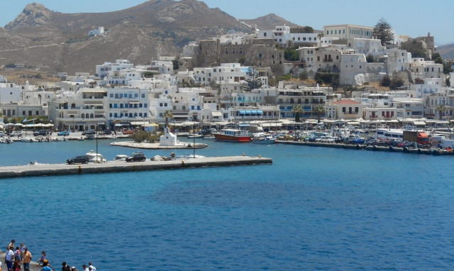 Νάξος: Στους 11 προορισμούς με τις καλύτερες παραλίες στον κόσμο για τους Γερμανούς