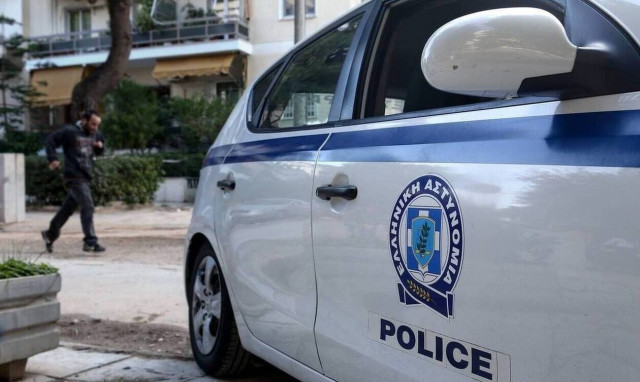 Κυψέλη: Ο δράστης μαχαίρωσε με μανία περισσότερες από έξι φορές την 36χρονη