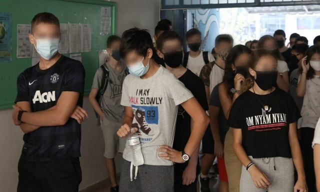 Wearing facial masks will be optional at schools, starting on Sept. 12