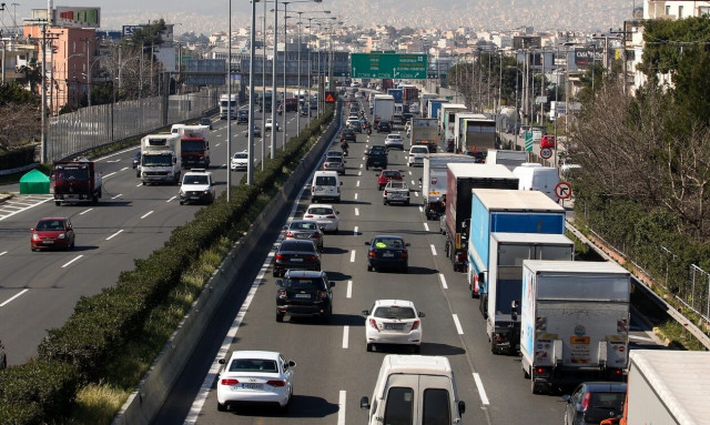 Τέλη κυκλοφορίας: Πώς εκδίδονται με το μήνα – Ποιοι κινδυνεύουν με πρόστιμα