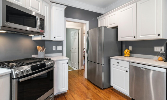 Ηλεκτρικό ρεύμα: Ποιες ηλεκτρικές συσκευές «καίνε» - Τρόποι εξοικονόμησης ενέργειας