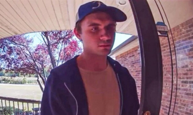 ΗΠΑ: Η στιγμή που πατέρας σκοτώνει τον πρώην σύντροφο της κόρης του - Σκληρό βίντεο