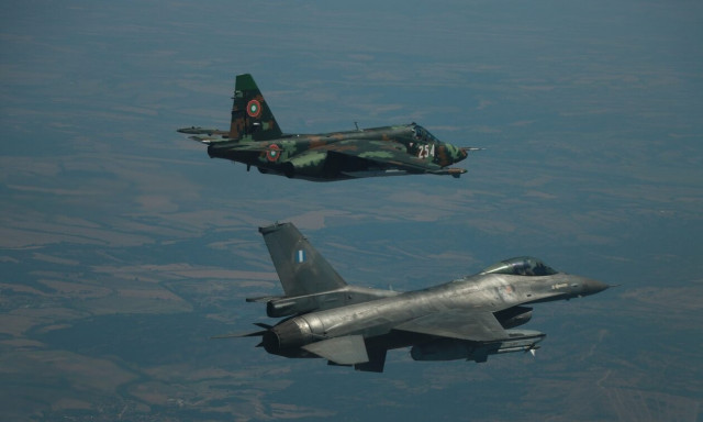 Παραβιάσεις-ρεκόρ και αερομαχίες σήμερα στο Αιγαίο - Κλιμακώνουν τις προκλήσεις οι Τούρκοι