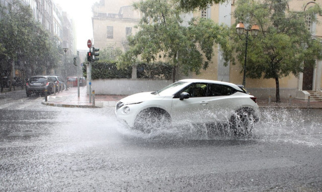 Meteo: Άστατος ο καιρός και το Σάββατο 03/09 - Δείτε αναλυτικά τις περιοχές με τα έντονα φαινόμενα