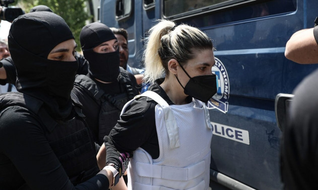 Πισπιρίγκου: Την «καίνε» οι καταθέσεις των ιατροδικαστών - Ασφυκτικός ο θάνατος Μαλένας και Ίριδας