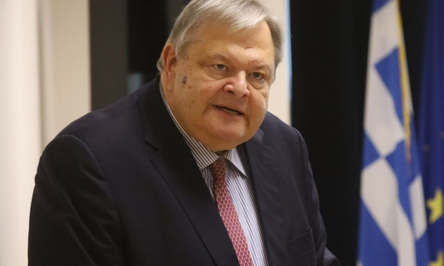 Νέα παρέμβαση Βενιζέλου: Όσοι λένε ότι «έγινα ΣΥΡΙΖΑ» δεν έχουν πολιτική και διανοητική σοβαρότητα