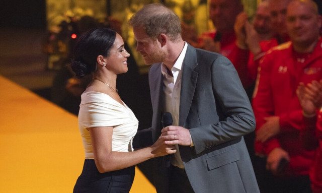 Χάρι – Μέγκαν: Οι πρώτες εικόνες της έπαυλης των 14,6 εκατ. δολαρίων – Οι «θρόνοι» στο γραφείο τους