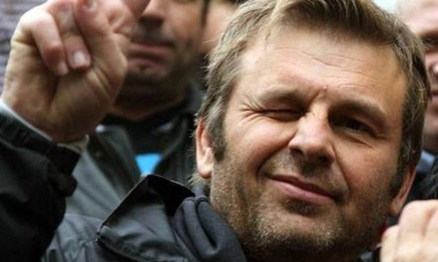 Απόστολος Γκλέτσος: «Ήμουν ζωντανός, χωρίς μέθη, στο χειρουργικό τραπέζι για 9,5 ώρες»