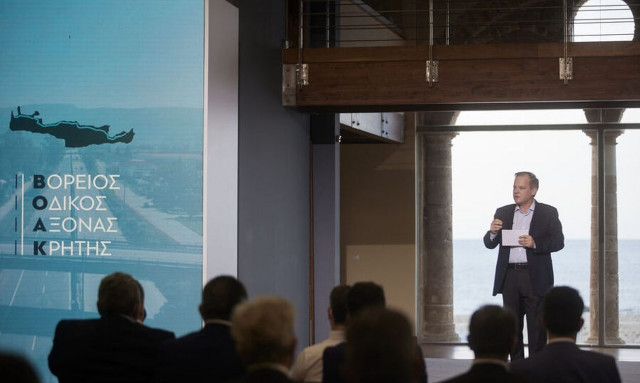 Κρήτη - Καραμανλής: Μέσα στις επόμενες εβδομάδες, τα πρώτα εργοτάξια του ΒΟΑΚ