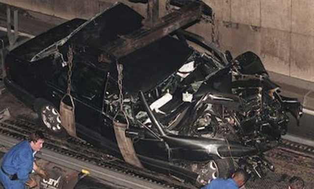 Που βρίσκεται το αυτοκίνητο που σκοτώθηκε η Νταϊάνα;