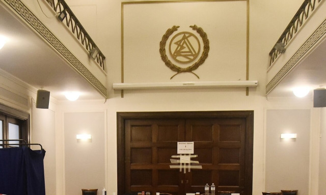 Επιστολή Βερβεσού σε Θεοδωρικάκο για την αστυνομική βία