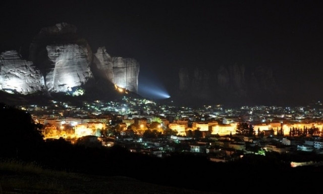 Μετέωρα: Σβήνουν τα φώτα λόγω της ενεργειακής κρίσης