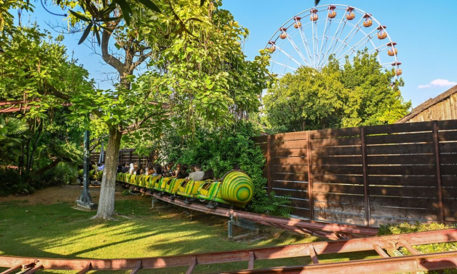 Ρεπορτάζ Newsbomb.gr: Τι υποστηρίζει το Allou Fun Park για το ατύχημα - Γιατί δεν υπήρχαν ζώνες