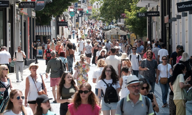 Δημοσκόπηση MRB: Η τσέπη «οδηγός» για την κάλπη - Η ακρίβεια απασχολεί το 65,8% των πολιτών