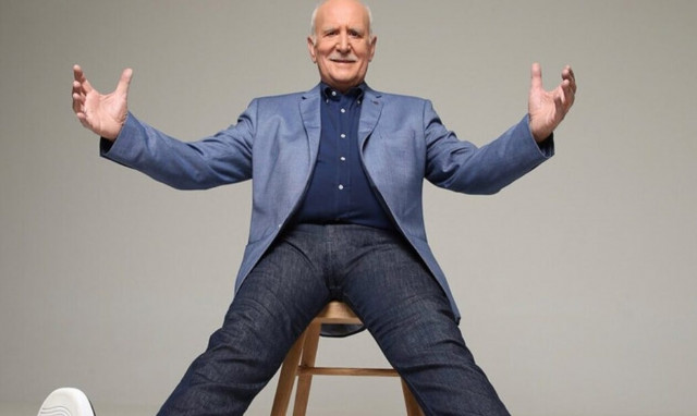 Παπαδάκης: Συγκινήθηκε όταν μίλησε για τη σύζυγό του - Η Τίνα είναι η ζωή μου όλη, είναι το φως μου