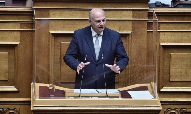 Βουλή: Υπερψηφίστηκε το νομοσχέδιο για τις πωλήσεις των ψηφιακών προϊόντων