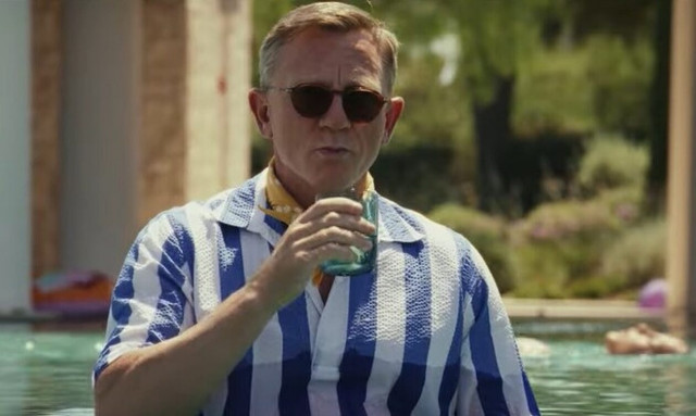 Netflix: To πρώτο τρέιλερ για το σίκουελ του «Knives Out» έχει άρωμα Ελλάδας