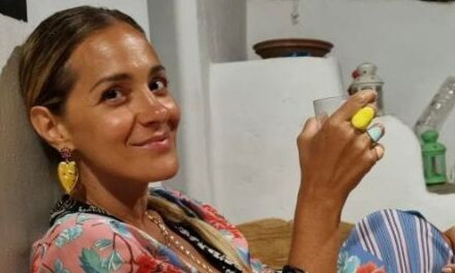 Μποφίλιου:Το επικό σκηνικό με νεαρό - Δεν είστε τόσο γνωστή, γκούγκλαρα Νατάσα και έβγαλε Θεοδωρίδου